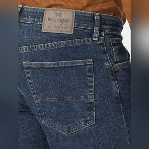 Wrangler Authentics Men's Regular Fit Comfort Flex Waist Jean Blue 42x29 NWT